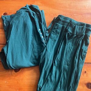 Little sleepies woman’s PJs